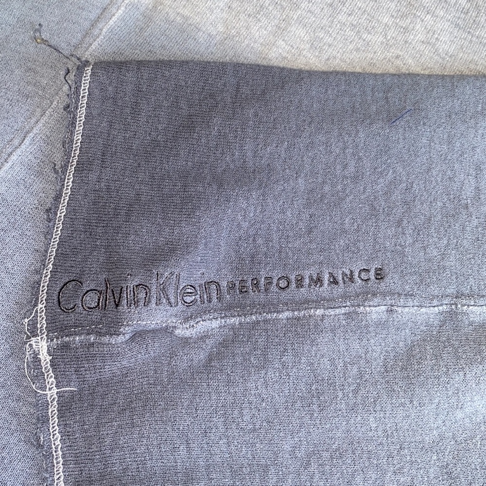 Calvin Klein Performance Top - Picture 2 of 2